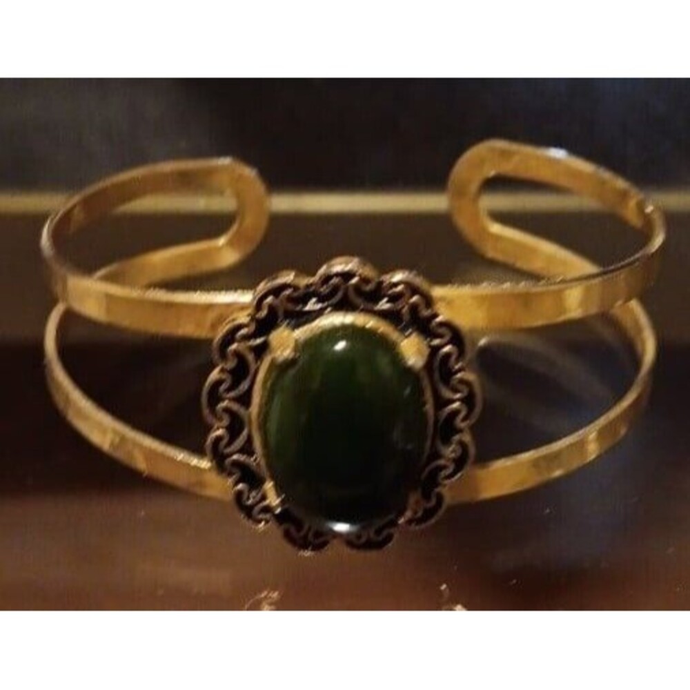 Women's Jade Gold Tone Bracelet